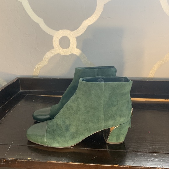 nine west green boots